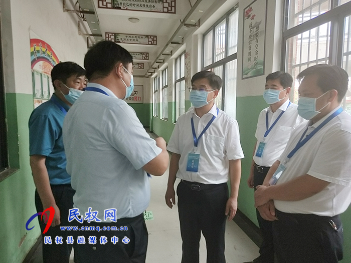 我縣組織開展2020年行政執(zhí)法人員換證培訓(xùn)專業(yè)法律知識考試 我縣組織開展2020年行政執(zhí)法人員換證培訓(xùn)專業(yè)法律知識考試