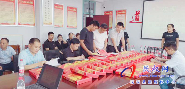我縣開展機關(guān)黨建上半年“逐單位觀摩、整機關(guān)提升”活動