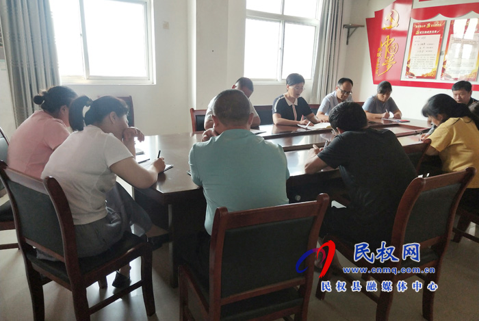 縣園林綠化中心開展“文明餐桌從我做起”主題教育活動 縣園林綠化中心開展“文明餐桌從我做起”主題教育活動