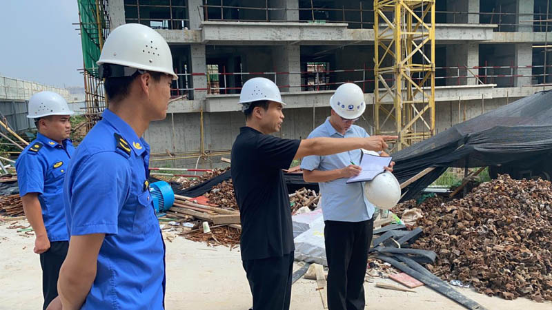 縣住建局開展建筑企業(yè)“雙隨機(jī)”檢查 縣住建局開展建筑企業(yè)“雙隨機(jī)”檢查