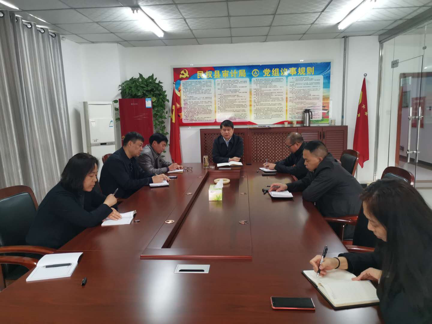 縣審計(jì)局:召開(kāi)節(jié)后“收心”總結(jié)會(huì) 縣審計(jì)局:召開(kāi)節(jié)后“收心”總結(jié)會(huì)