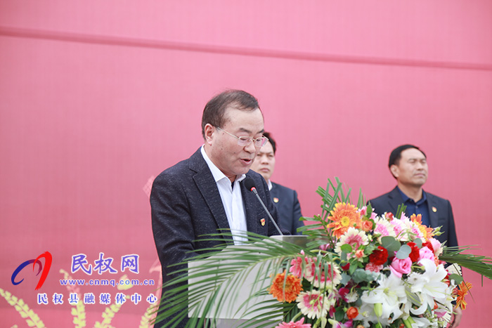 商丘市結(jié)對(duì)幫扶民權(quán)消費(fèi)扶貧展銷會(huì)暨現(xiàn)場(chǎng)簽約儀式活動(dòng)在我縣舉行 商丘市結(jié)對(duì)幫扶民權(quán)消費(fèi)扶貧展銷會(huì)暨現(xiàn)場(chǎng)簽約儀式活動(dòng)在我縣舉行