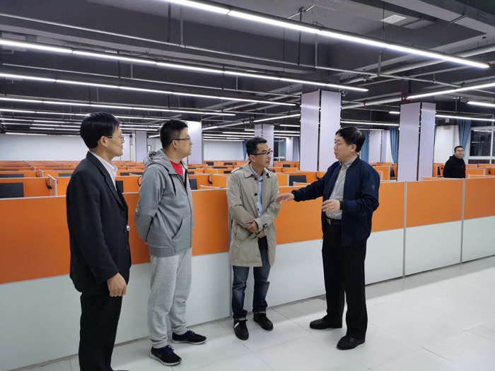 縣委常委、副縣長房季調(diào)研阿里巴巴民權(quán)客服中心