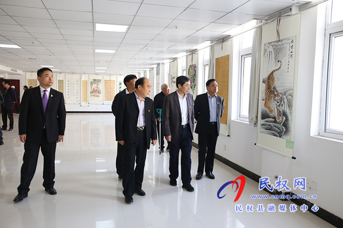 我縣開展離退休老干部迎“重陽”系列慶?；顒? title=