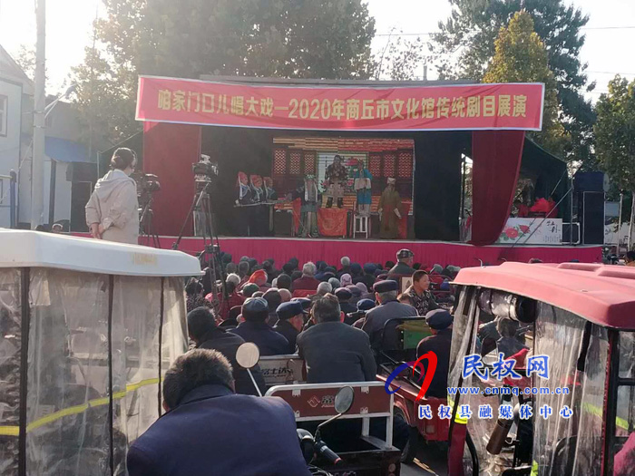 莊子鎮(zhèn):咱家門口唱大戲 莊子鎮(zhèn):咱家門口唱大戲