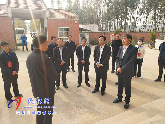 市政協(xié)主席曾昭寶蒞民調(diào)研旅游景區(qū)創(chuàng)建與提升工作 市政協(xié)主席曾昭寶蒞民調(diào)研旅游景區(qū)創(chuàng)建與提升工作