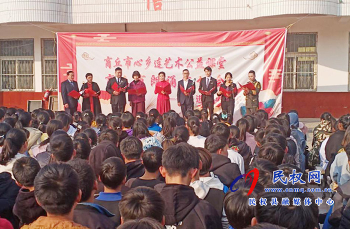 公益課堂朗誦走進(jìn)校園 公益課堂朗誦走進(jìn)校園