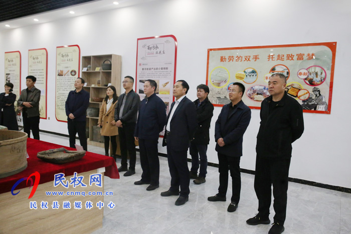 恒潤集團(tuán)副總裁兼潤旅公司總經(jīng)理顧沖一行蒞民考察文旅產(chǎn)業(yè)工作 恒潤集團(tuán)副總裁兼潤旅公司總經(jīng)理顧沖一行蒞民考察文旅產(chǎn)業(yè)工作