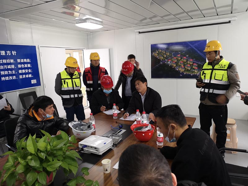 縣住建局組織建筑工地?fù)P塵治理觀摩評(píng)比 縣住建局組織建筑工地?fù)P塵治理觀摩評(píng)比