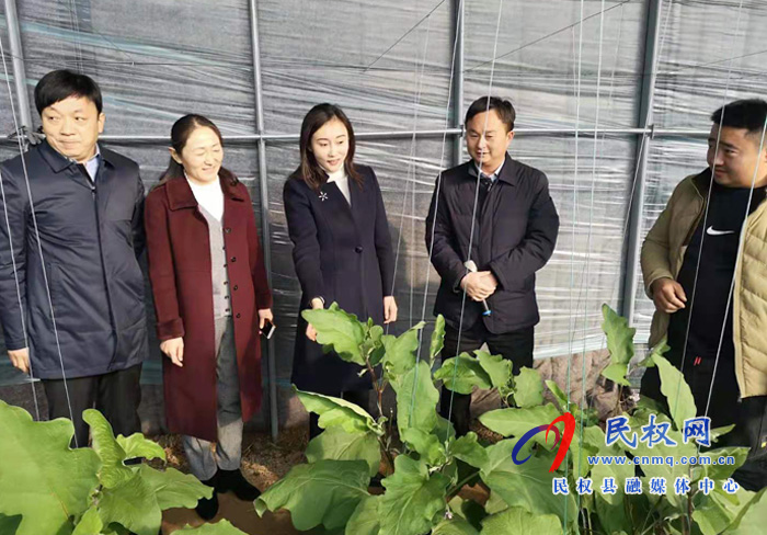 我縣召開“巾幗脫貧行動”現(xiàn)場會 我縣召開“巾幗脫貧行動”現(xiàn)場會