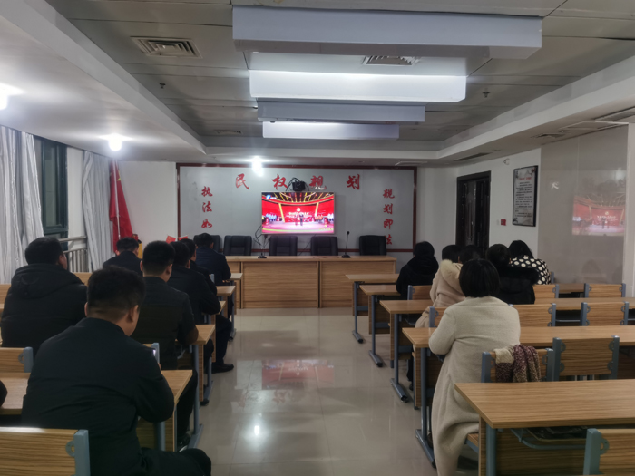 縣規(guī)劃中心組織收聽收看《銘記歷史 走向復興》“四史”知識競賽 縣規(guī)劃中心組織收聽收看《銘記歷史 走向復興》“四史”知識競賽