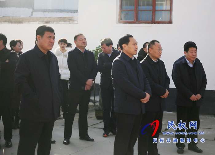 全縣鄉(xiāng)鎮(zhèn)(街道)政協(xié)聯(lián)絡(luò)室暨“有事好商量”協(xié)商平臺建設(shè)現(xiàn)場經(jīng)驗交流會召開 全縣鄉(xiāng)鎮(zhèn)(街道)政協(xié)聯(lián)絡(luò)室暨“有事好商量”協(xié)商平臺建設(shè)現(xiàn)場經(jīng)驗交流會召開