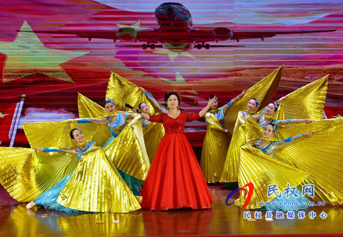 我縣首屆優(yōu)秀文藝人才頒獎(jiǎng)典禮在縣委黨校舉行 我縣首屆優(yōu)秀文藝人才頒獎(jiǎng)典禮在縣委黨校舉行