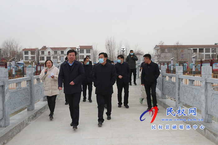 我縣開展2020年下半年鄉(xiāng)鎮(zhèn)(街道)重點(diǎn)工作巡查觀摩活動(dòng) 我縣開展2020年下半年鄉(xiāng)鎮(zhèn)(街道)重點(diǎn)工作巡查觀摩活動(dòng)