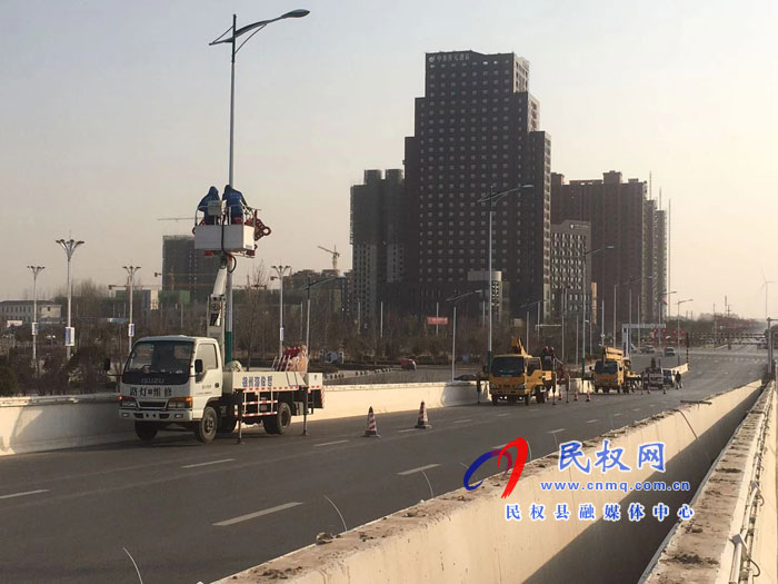 路燈管理所：戰(zhàn)嚴寒、促安全、保亮化