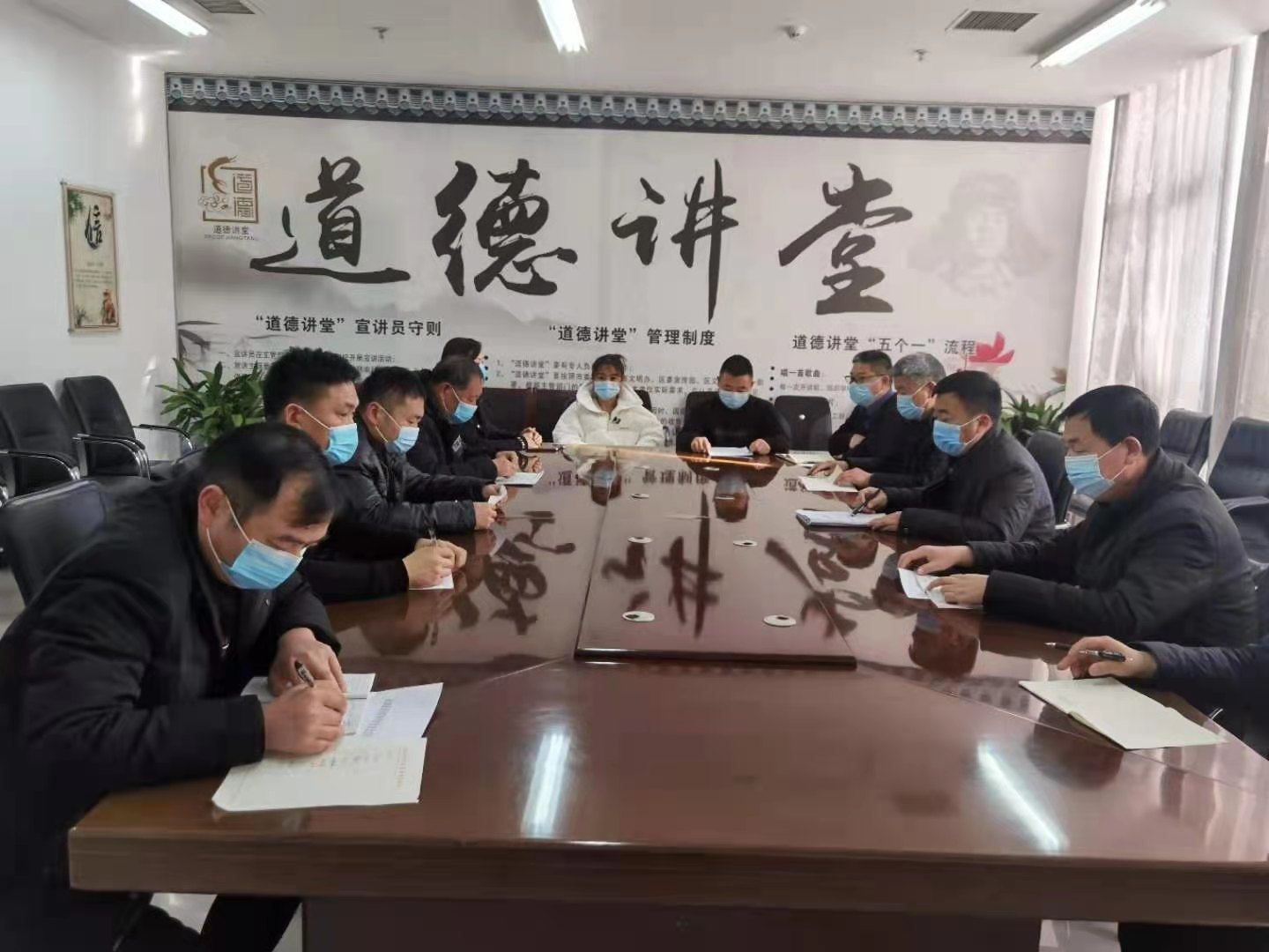 縣林業(yè)發(fā)展服務(wù)中心傳達(dá)學(xué)習(xí)貫徹中國(guó)共產(chǎn)黨民權(quán)縣第十二屆委員會(huì)第十次全會(huì)暨縣委經(jīng)濟(jì)工作會(huì)議精神 縣林業(yè)發(fā)展服務(wù)中心傳達(dá)學(xué)習(xí)貫徹中國(guó)共產(chǎn)黨民權(quán)縣第十二屆委員會(huì)第十次全會(huì)暨縣委經(jīng)濟(jì)工作會(huì)議精神