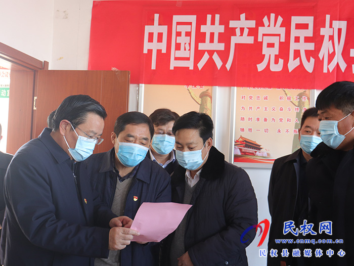 市人大常委會副主任、縣委書記姬脈常調(diào)研村（社區(qū)）“兩委”換屆工作
