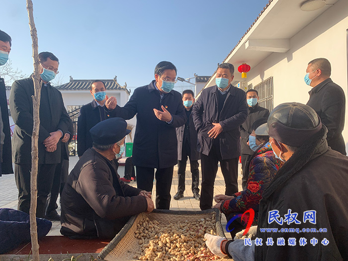 市人大常委會副主任縣委書記姬脈常慰問敬老院老人 市人大常委會副主任縣委書記姬脈常慰問敬老院老人