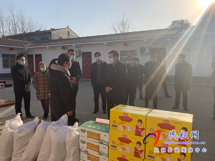 市人大常委會副主任縣委書記姬脈常調(diào)研“四集中”兜底保障工作活動 市人大常委會副主任縣委書記姬脈常調(diào)研“四集中”兜底保障工作活動