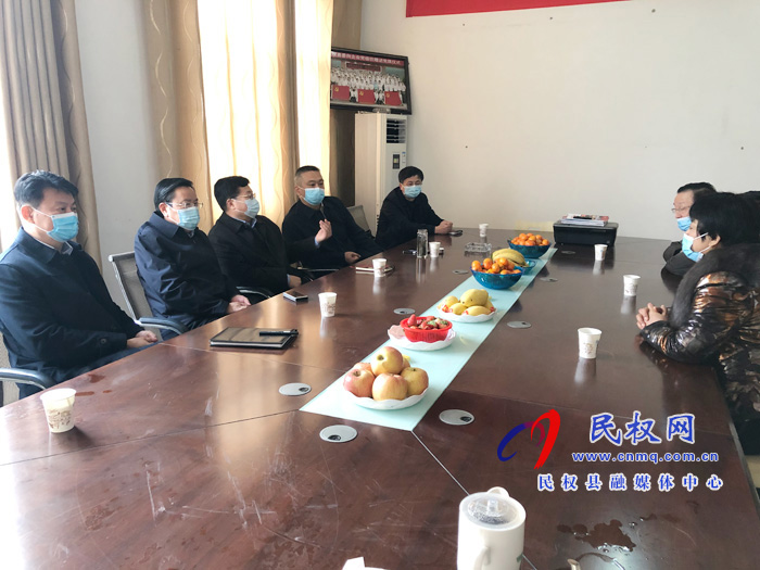 市人大常委會(huì)副主任王琦深入我縣企業(yè)開展“一聯(lián)三幫”服務(wù)活動(dòng) 市人大常委會(huì)副主任王琦深入我縣企業(yè)開展“一聯(lián)三幫”服務(wù)活動(dòng)