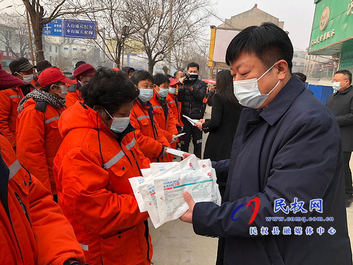 愛(ài)心企業(yè)捐助口罩助力疫情防控 愛(ài)心企業(yè)捐助口罩助力疫情防控