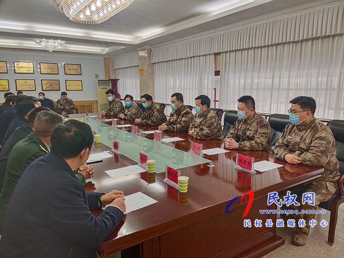市縣領(lǐng)導(dǎo)慰問商丘軍分區(qū)官兵 市縣領(lǐng)導(dǎo)慰問商丘軍分區(qū)官兵