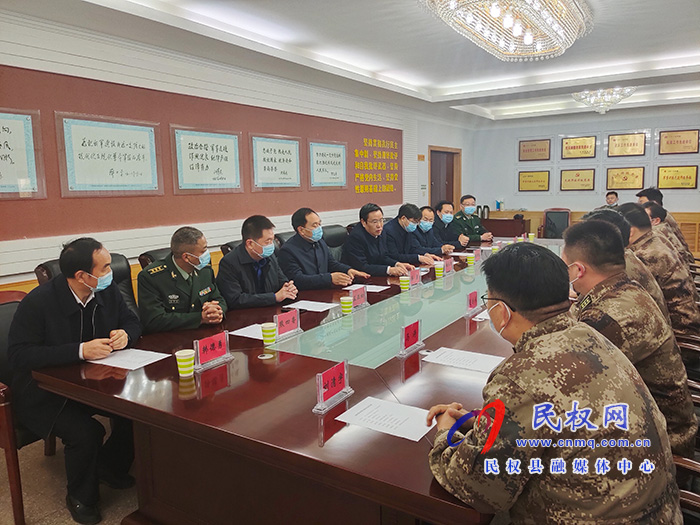 市縣領(lǐng)導(dǎo)慰問商丘軍分區(qū)官兵 市縣領(lǐng)導(dǎo)慰問商丘軍分區(qū)官兵