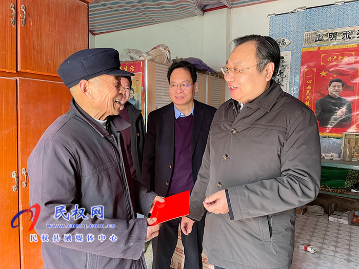 市委常委、常務(wù)副市長(zhǎng)吳祖明節(jié)前到民新春走訪慰問困難群眾