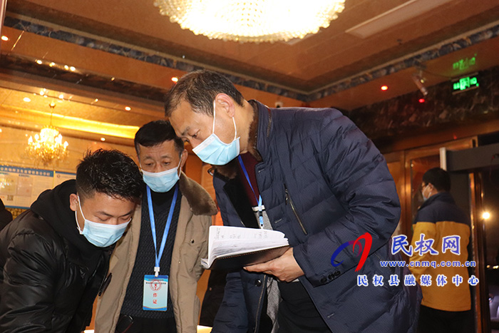 我縣督查常態(tài)化疫情防控工作 我縣督查常態(tài)化疫情防控工作