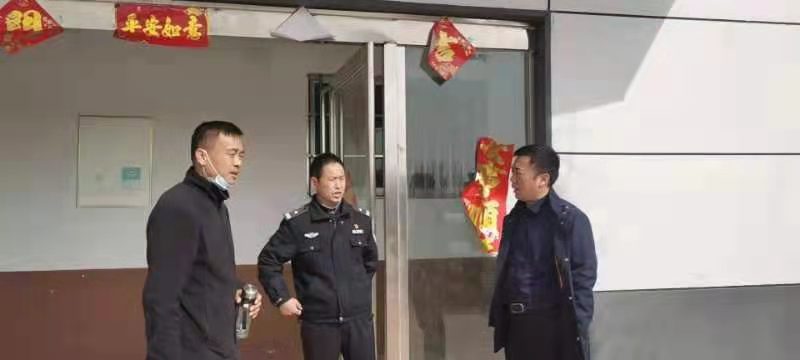 民權(quán)縣森林公安局深入林區(qū)開展禁毒宣傳活動 民權(quán)縣森林公安局深入林區(qū)開展禁毒宣傳活動