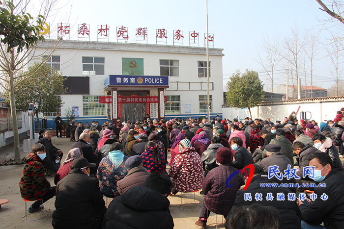縣委常委、組織部長(zhǎng)何玉明到褚廟鄉(xiāng)督導(dǎo)村委換屆選舉工作