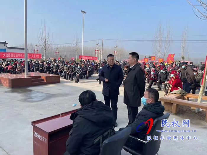 縣委常委、縣委辦公室主任孟亞松到野崗鎮(zhèn)督導村委換屆選舉工作