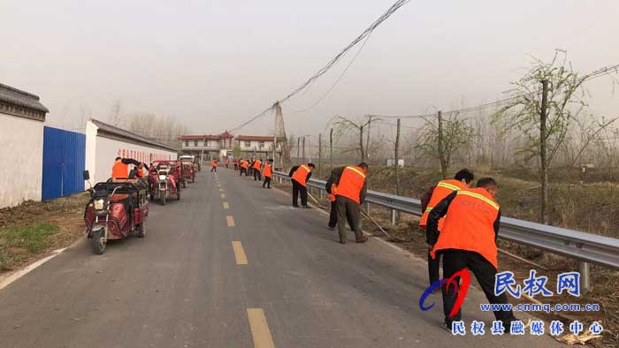 民權(quán)縣交通運輸局四舉措推進春季農(nóng)村公路集中養(yǎng)護高潮