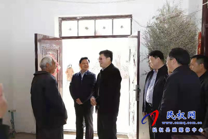 市人大常委會副主任王琦到程莊鎮(zhèn)江集村開展“三五”工作日活動 市人大常委會副主任王琦到程莊鎮(zhèn)江集村開展“三五”工作日活動