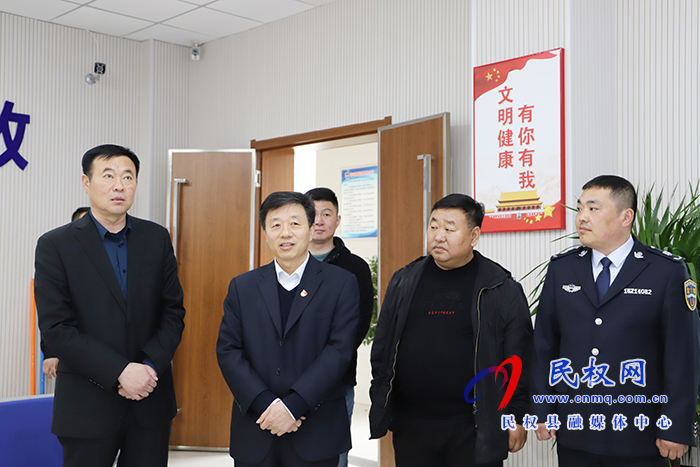 縣政府黨組成員、信訪局黨組書(shū)記、局長(zhǎng)陳鴻志調(diào)研我縣返鄉(xiāng)下鄉(xiāng)創(chuàng)業(yè)工作