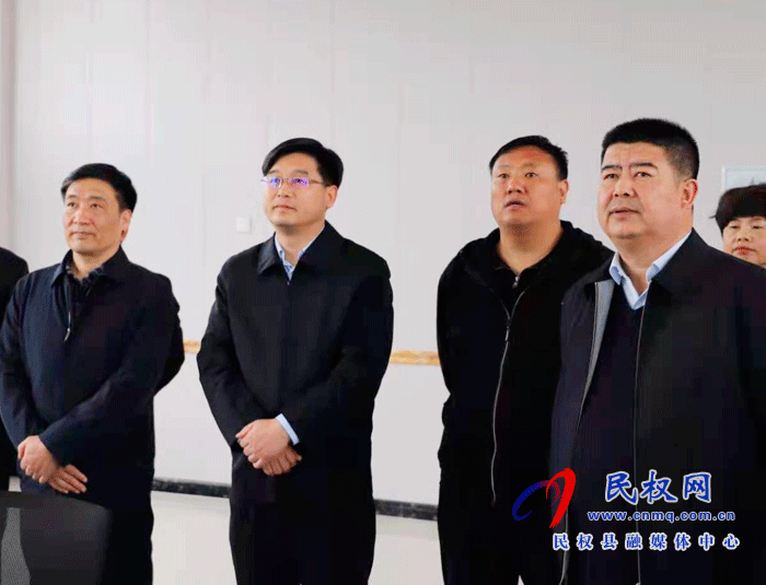 市政府副秘書長閆全偉一行到民調(diào)研高標準農(nóng)田示范區(qū)建設工作 市政府副秘書長閆全偉一行到民調(diào)研高標準農(nóng)田示范區(qū)建設工作