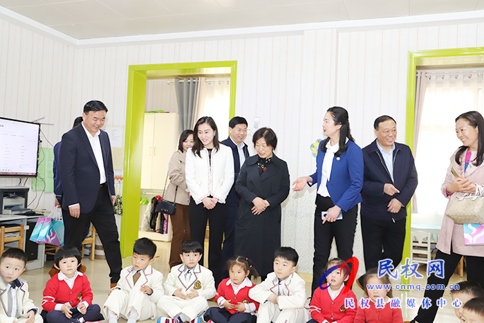 副縣長朱琳帶隊赴南陽市學(xué)習(xí)考察學(xué)前教育教學(xué)管理工作 副縣長朱琳帶隊赴南陽市學(xué)習(xí)考察學(xué)前教育教學(xué)管理工作