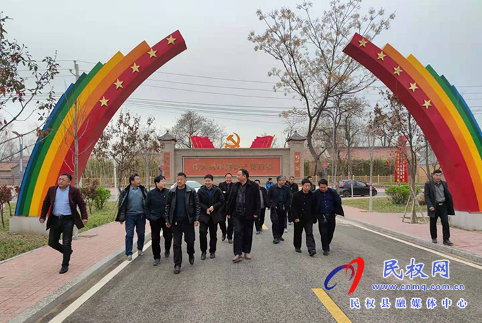 雙塔鎮(zhèn)教育系統(tǒng)黨員干部走進(jìn)紅色基地深入黨史學(xué)習(xí) 雙塔鎮(zhèn)教育系統(tǒng)黨員干部走進(jìn)紅色基地深入黨史學(xué)習(xí)