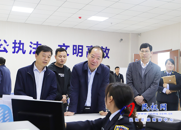 省考核組蒞民考核保障農(nóng)民工工資支付工作 省考核組蒞民考核保障農(nóng)民工工資支付工作