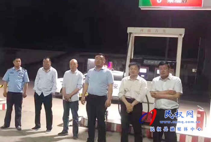 孫六鎮(zhèn)開展夜間巡邏保平安 孫六鎮(zhèn)開展夜間巡邏保平安