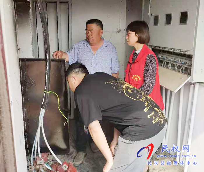 民權(quán)縣12345:農(nóng)用變壓器損壞 村民澆地犯了愁 民權(quán)縣12345:農(nóng)用變壓器損壞 村民澆地犯了愁