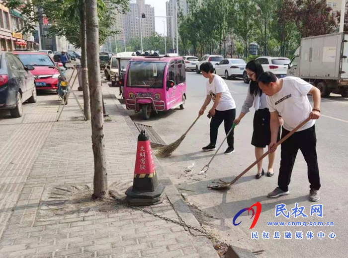 水利局積極清潔衛(wèi)生促進(jìn)文明縣城建設(shè) 水利局積極清潔衛(wèi)生促進(jìn)文明縣城建設(shè)