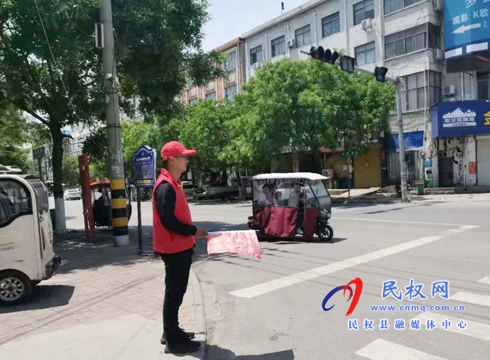 縣委編辦開展學(xué)雷鋒文明實(shí)踐志愿服務(wù)活動 縣委編辦開展學(xué)雷鋒文明實(shí)踐志愿服務(wù)活動