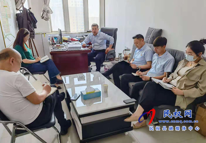 縣金融服務(wù)中心召開小麥種植保險工作推進會 縣金融服務(wù)中心召開小麥種植保險工作推進會