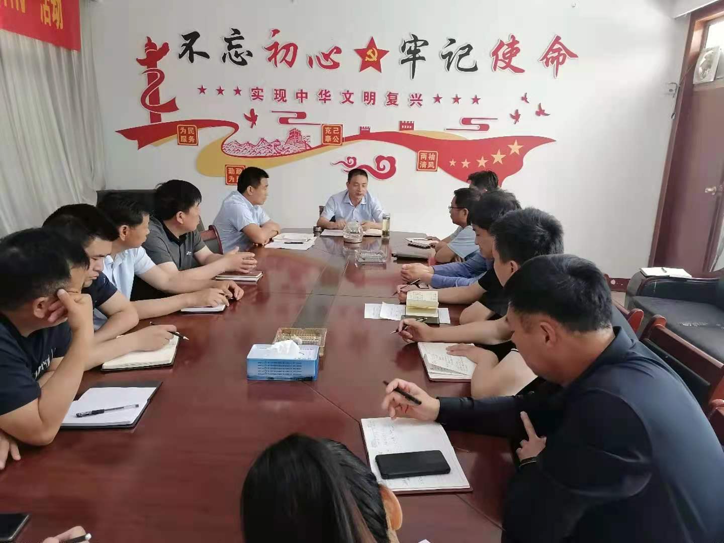 北關(guān)鎮(zhèn)傳達(dá)建黨百年信訪維穩(wěn)部署會(huì)和打擊電信犯罪專題會(huì)會(huì)議精神 北關(guān)鎮(zhèn)傳達(dá)建黨百年信訪維穩(wěn)部署會(huì)和打擊電信犯罪專題會(huì)會(huì)議精神