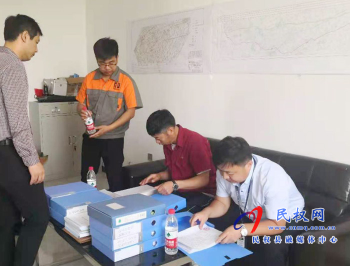 縣發(fā)改委組織開(kāi)展油氣管道安全生產(chǎn)檢查大排查工作 縣發(fā)改委組織開(kāi)展油氣管道安全生產(chǎn)檢查大排查工作