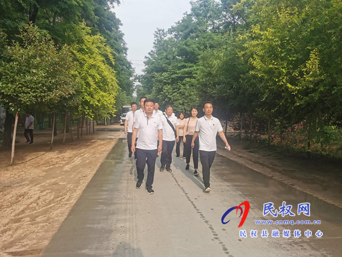縣委改革辦開展“文明活動踐與行”徒步比賽活動 縣委改革辦開展“文明活動踐與行”徒步比賽活動