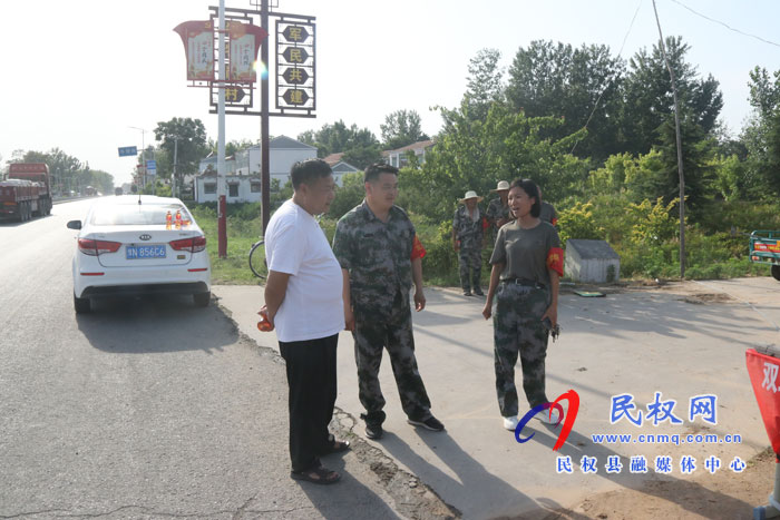 我縣積極組織開展“我為群眾辦實事，服務(wù)三夏當(dāng)先鋒”主題實踐活動