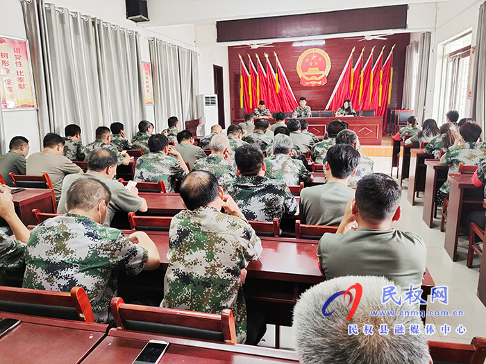雙塔鎮(zhèn)傳達貫徹《關于做好當前第一書記重要工作的通知》文件精神 雙塔鎮(zhèn)傳達貫徹《關于做好當前第一書記重要工作的通知》文件精神