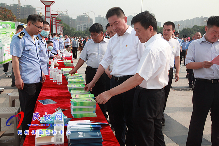 民權(quán)縣2021年食品安全宣傳周啟動儀式舉行 民權(quán)縣2021年食品安全宣傳周啟動儀式舉行